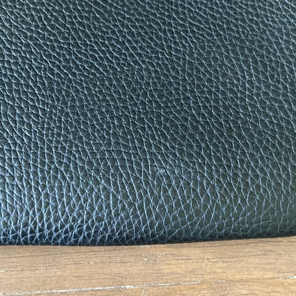 Vince Camuto Luck Tote (Pebbled Black & Grey) - Picture 10 of 10